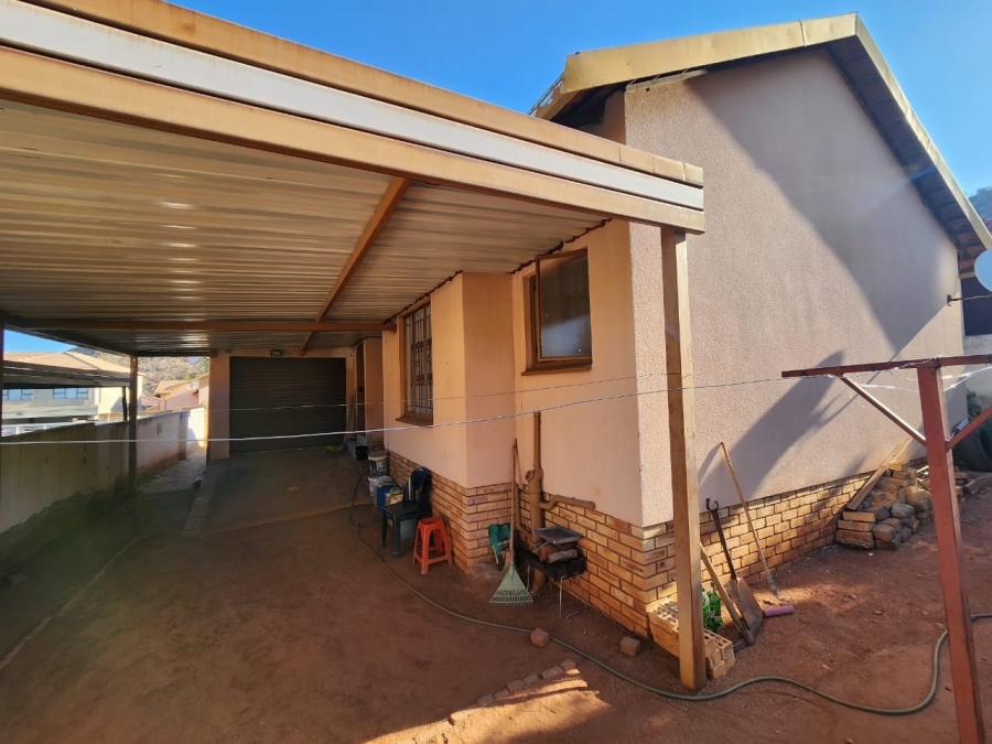 3 Bedroom Property for Sale in Tlhabane West North West